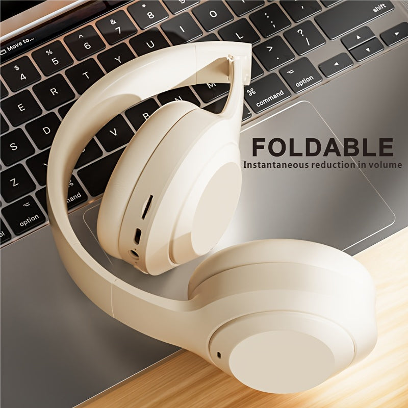 Беспроводные наушники поддерживают вставку карты и кабели.