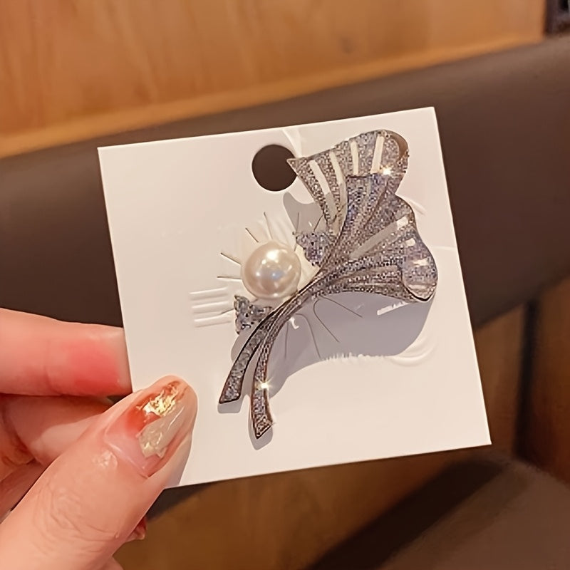 Luxury Ginkgo Leaf Brooch Silver Elegant Jewelry Accessory