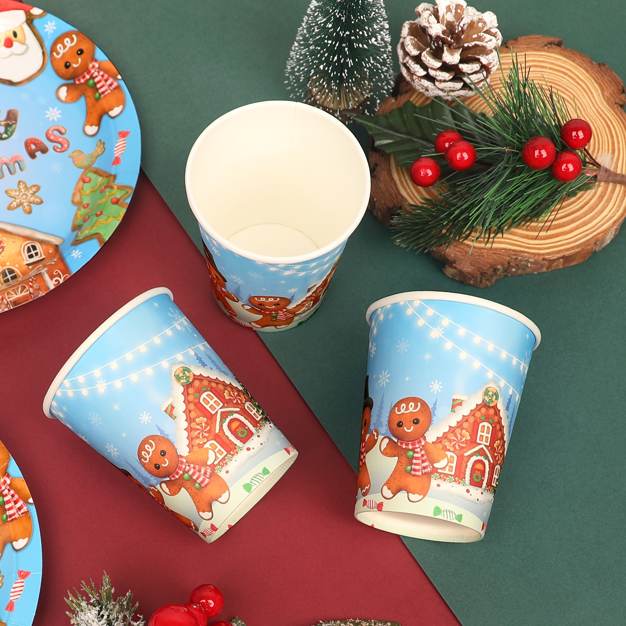 Yashash uchun qog'oz stakanlar Rojdestvo Zanjabil pechene grafikasi BPA-bepul Mikrotolqinli pechka xavfsiz Sovuq ichimliklar Bayram partiyasi uchun ta'minotlar
