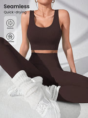 Women's Seamless Yoga and Fitness Set Nylon Moisture-Wicking Quick-Dry Sports Bra Leggings