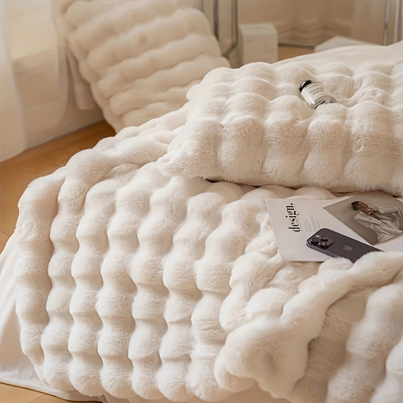 Faux Fur Blanket Reversible Plush Warm Fleece Cream White Cozy Throw for Couch or Bed