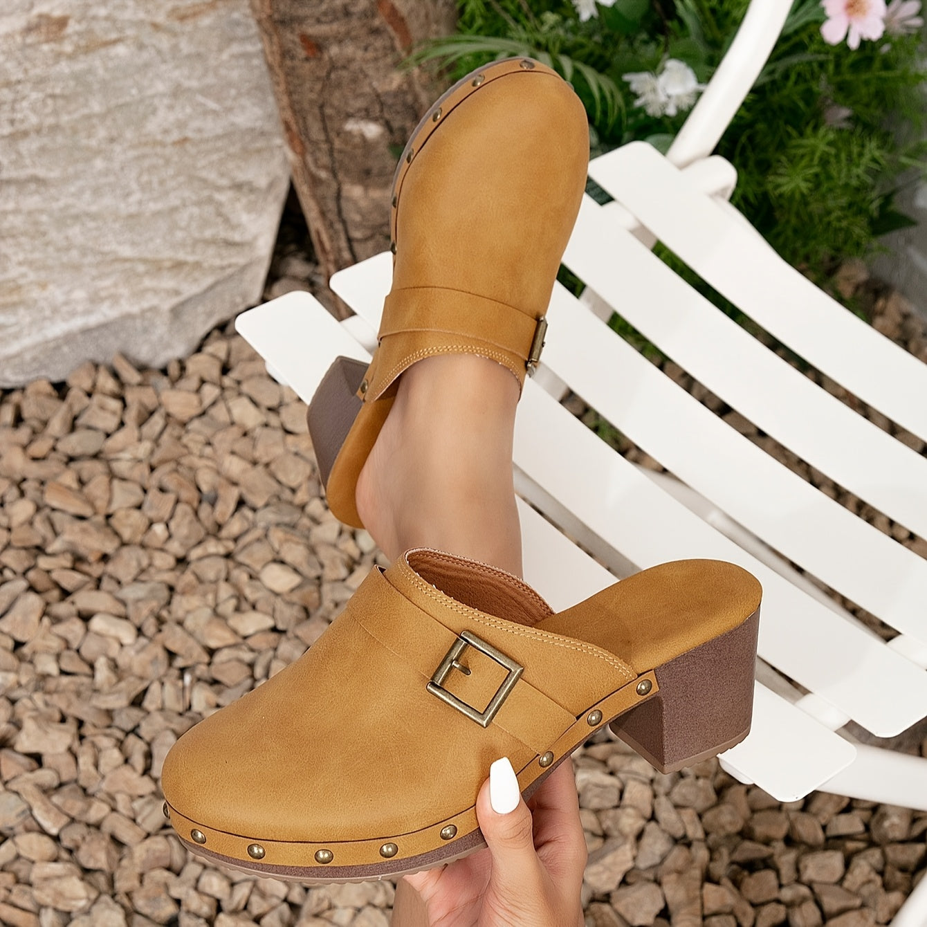Women’s Vintage Style Round Toe Mules with Block Heel Water-Resistant Clogs