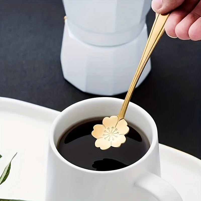 Set of 8 Flower-Shaped Stainless Steel Spoons with Gold and Silver Coating for Tea Coffee Desserts