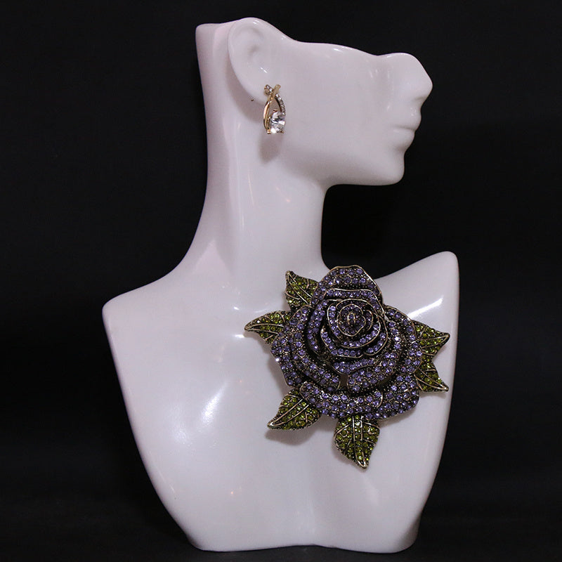 Elegant Green Leaf Rose Flower Brooch Pin with Rhinestones for Women