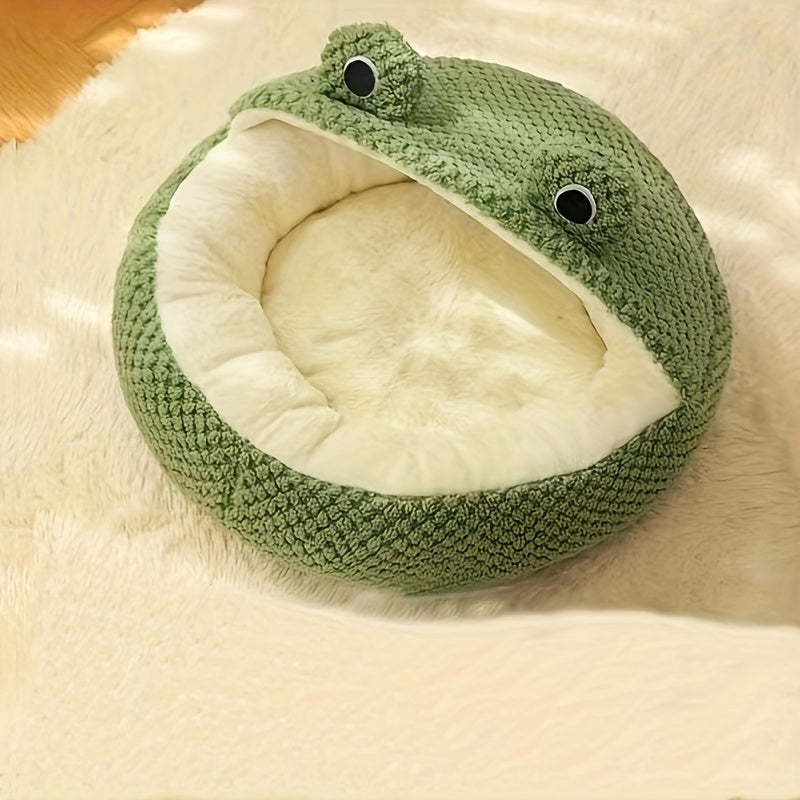 Cozy Frog-Design Cat Bed for Small Cats Polyester Fiber Modern Style