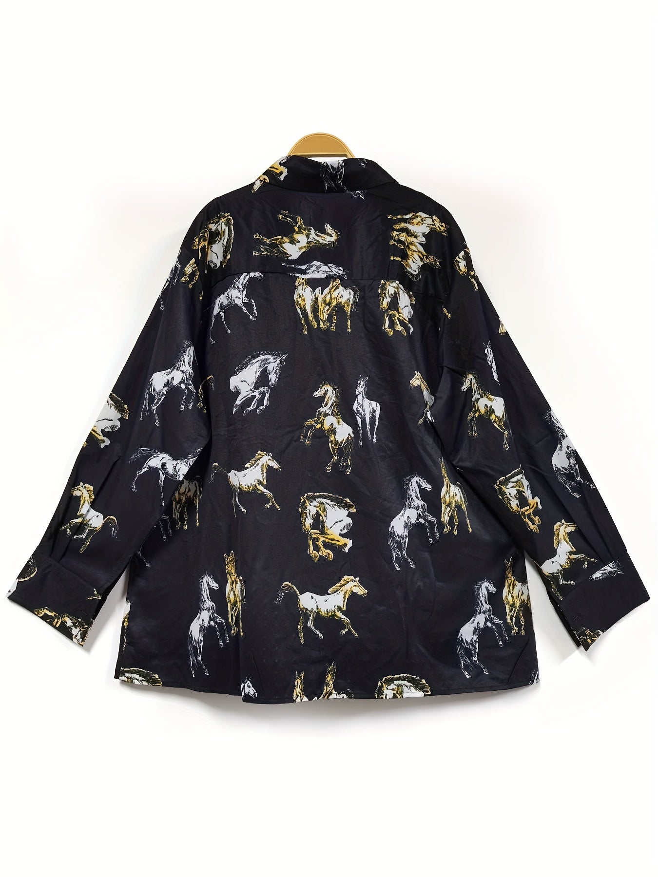 Plus o'lcham ayollar uchun ot bosma uzun ko'ylak, bahor va kuz uchun, tugma bilan old qismi kiyim