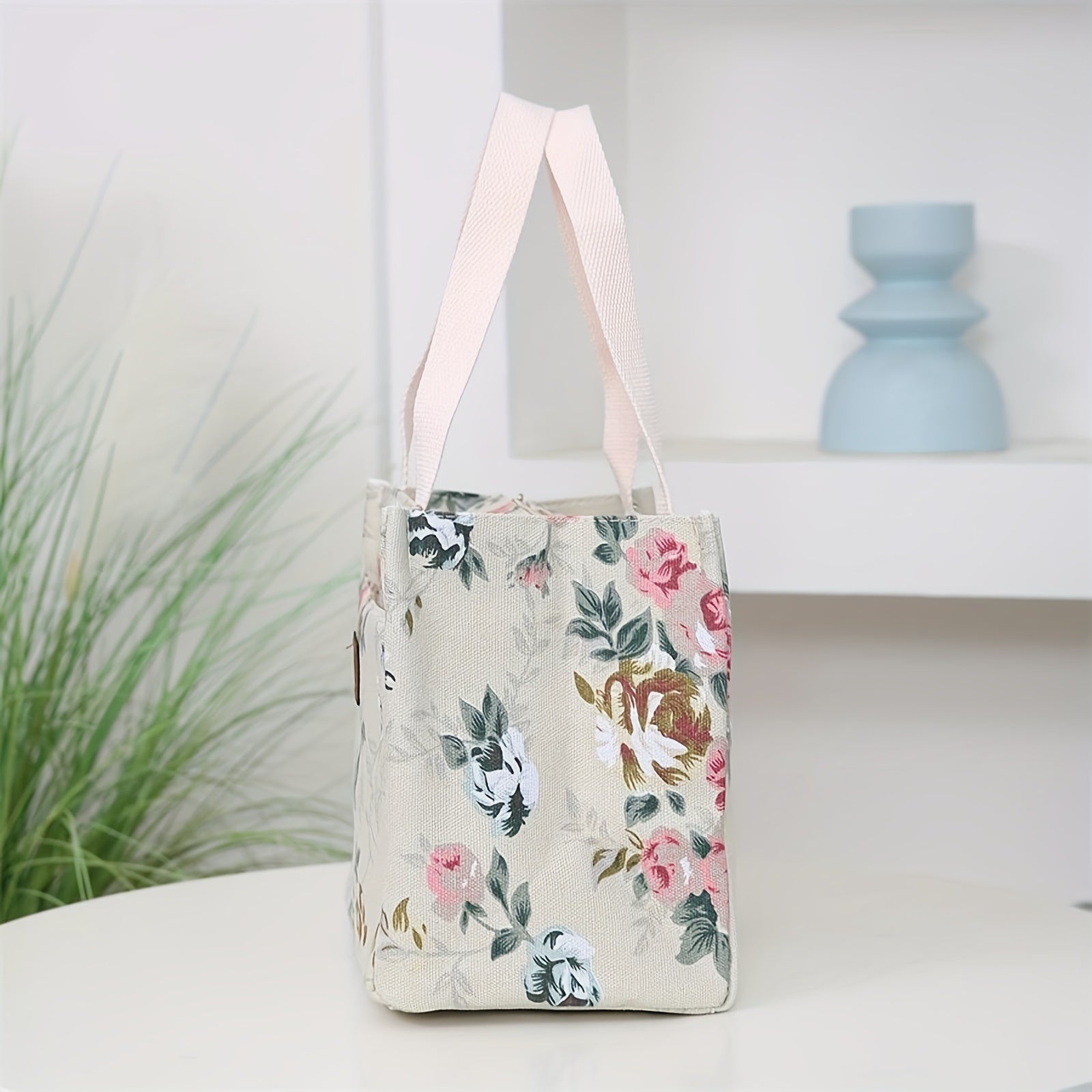 Insulated Floral Lunch Bag with Aluminum Foil, Thermal Tote for Picnics and Travel