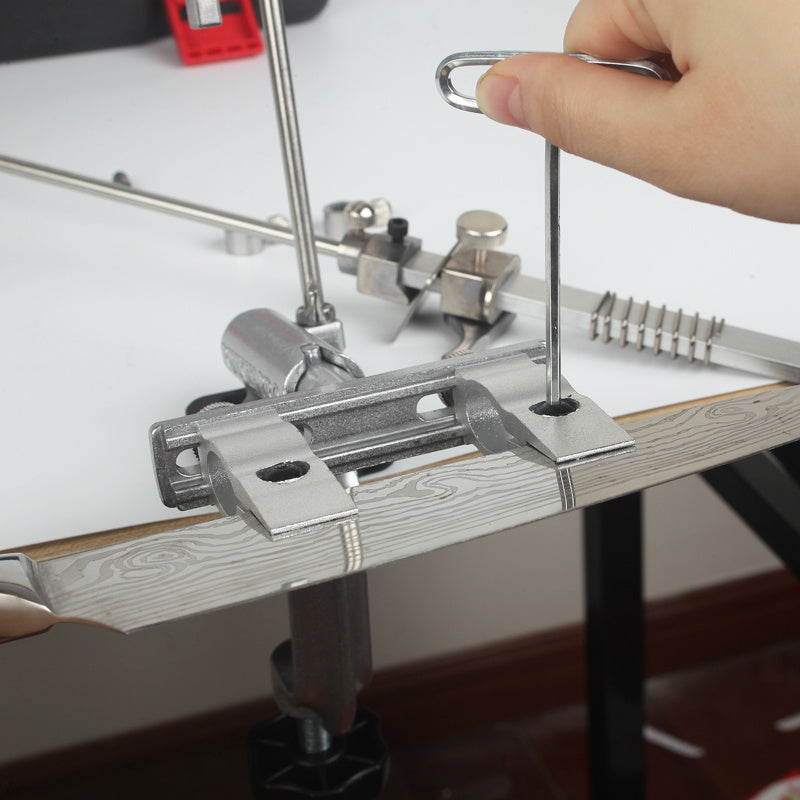 Luxury RX 009 Pro Knife Sharpener - Burchakli maydalagich bilan turli xil pichoq turlari uchun olmos tosh to'plami va mustahkam temir konstruktsiyasiga ega. Mukammal silliqlash uchun yuqori sifatli asbob, chiroyli dizaynda