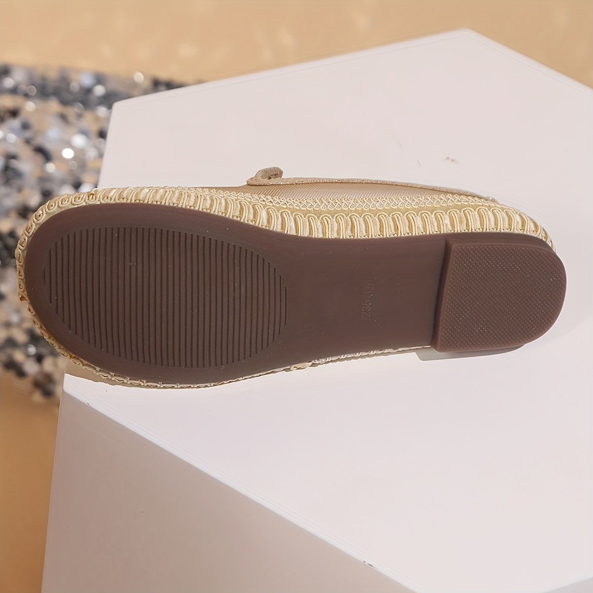 Ayollar uchun tarmoqli slip-on tufli, kaplumbağa bezakli, nafas oluvchi yozgi poyabzal