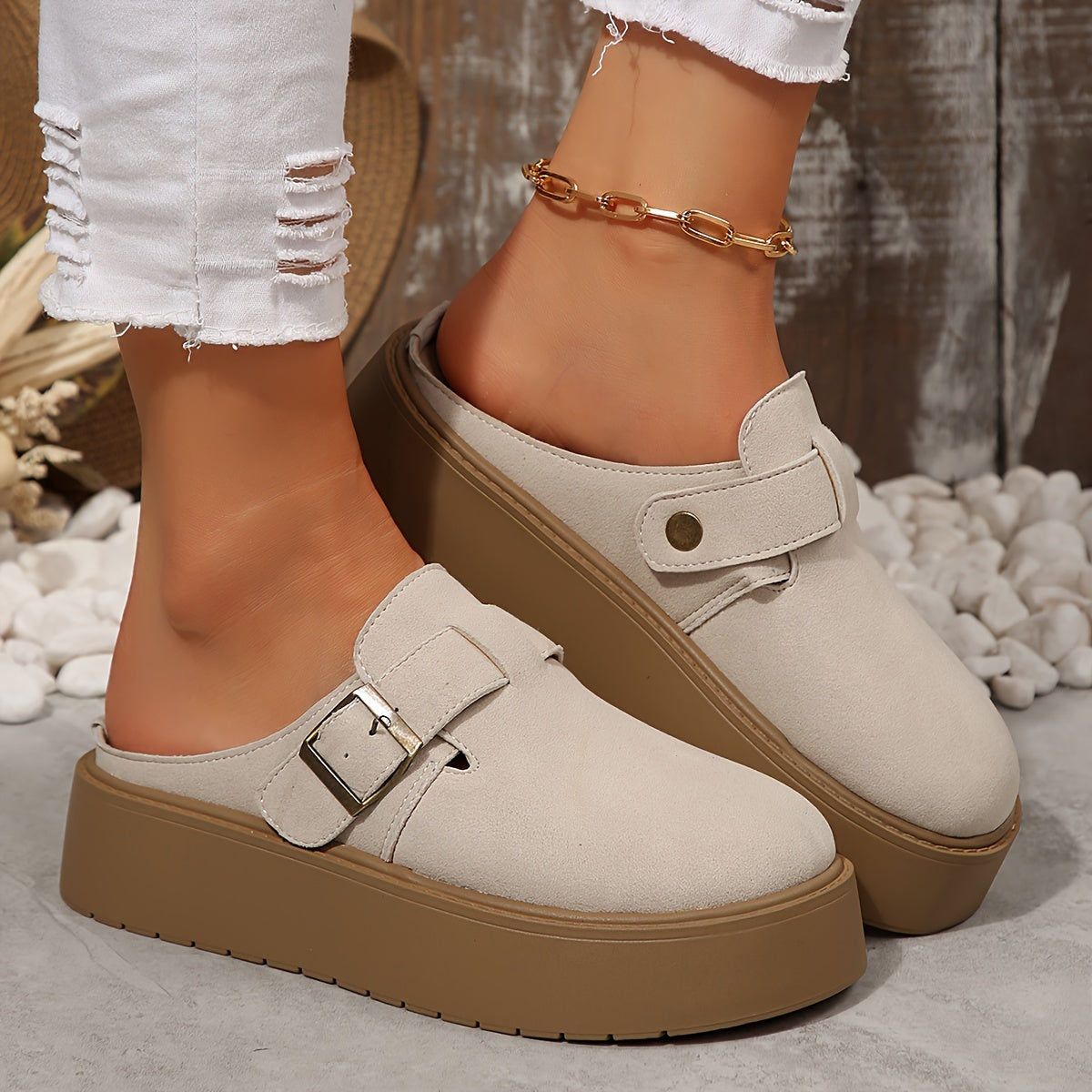 Kuzda ayollar uchun yangi retro qalin taglikli yarim-chizmaliklar, balandlikni oshirish va ochiq havoda kiyish uchun mukammal.