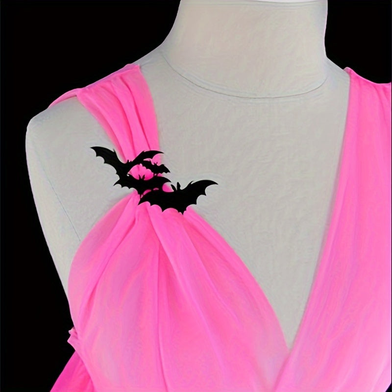 Spooky Plastic Bat Brooch Halloween Animal Shape Gothic Jewelry Accessory