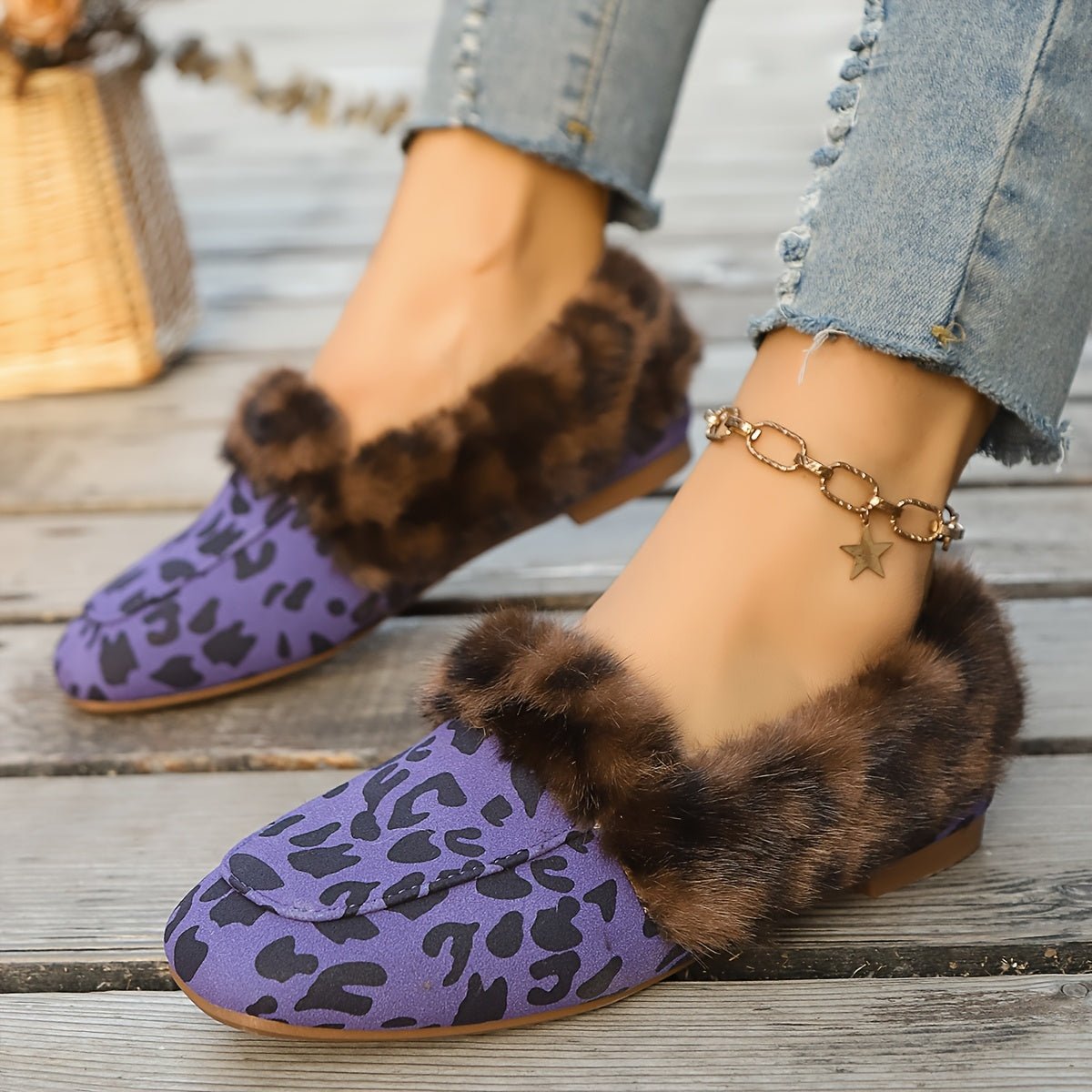 Women’s Leopard Print Plush Slippers Warm Faux Fur Indoor Shoes