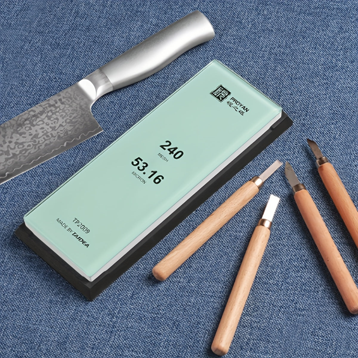 White Corundum Knife Sharpener for Kitchen and Woodworking Tools Non-Slip Base