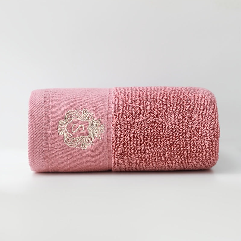 Cotton Bath Towels with Crown Embroidery 380 GSM Knit Fabric