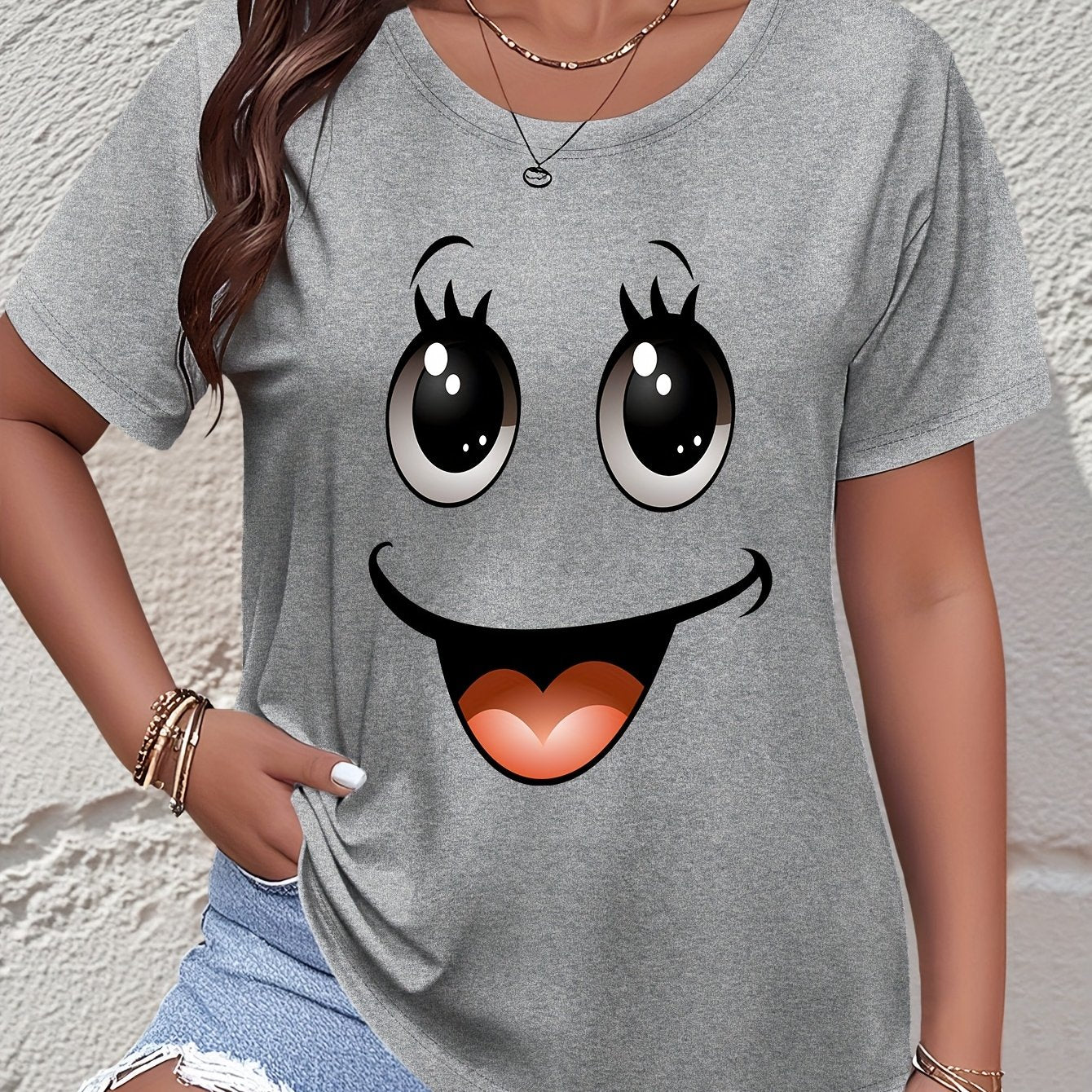 Plus Size Women's Smiling Face Graphic Casual Sports T-Shirt Breathable Stretchy Top