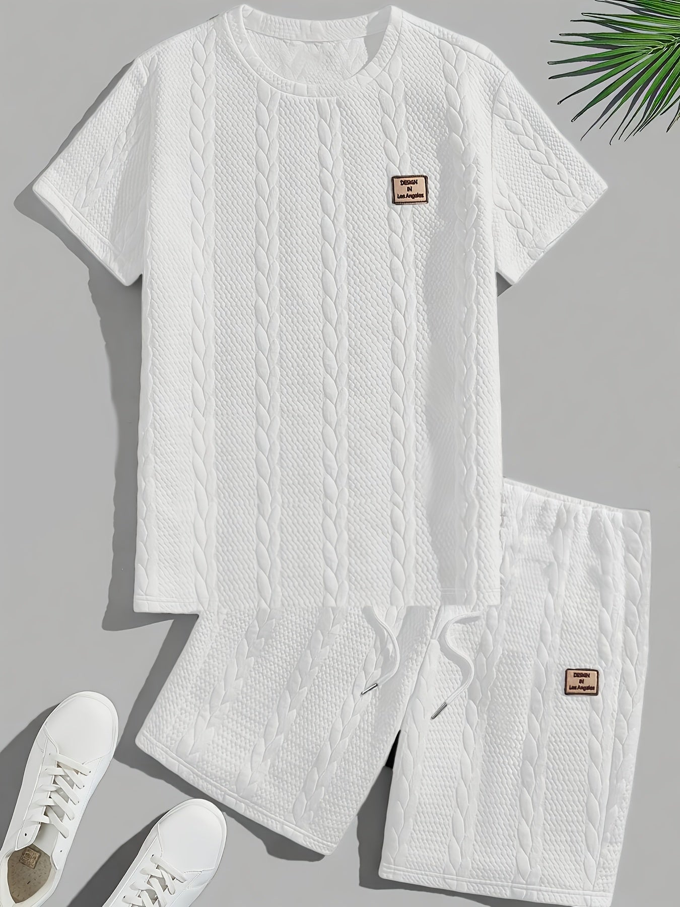 Conjunto de camiseta de manga corta y pantalones cortos casuales para hombre en negro, de punto de poliéster, para todas las estaciones