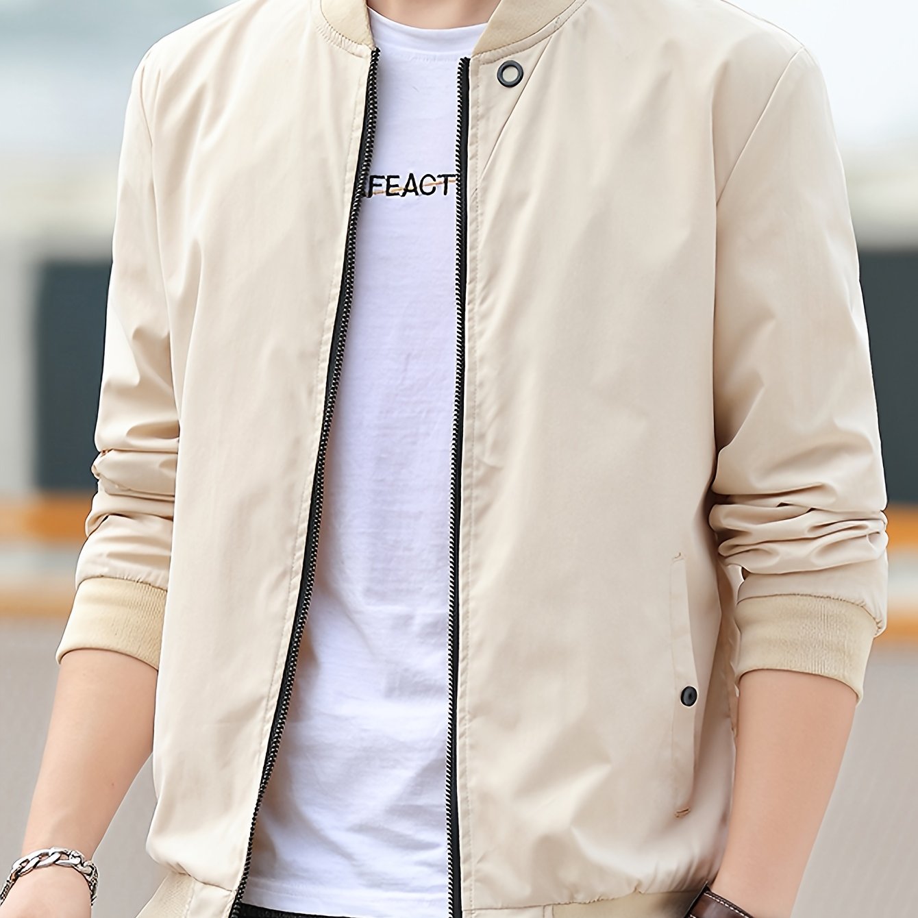 Men's Polyester Solid Band Collar Zip-up Jacket for Spring and Fall