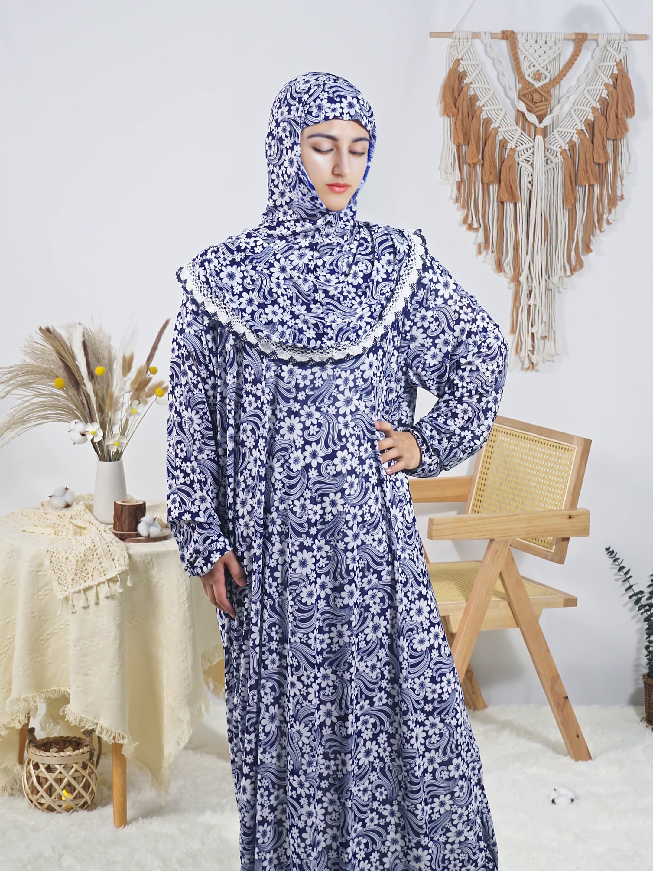 Women's Long Floral Print Loose Fit Robe Polyester Elastane Machine Washable for Ramadan