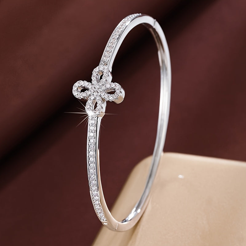 Women's Bracelet with Fireworks Design and Synthetic Zirconia