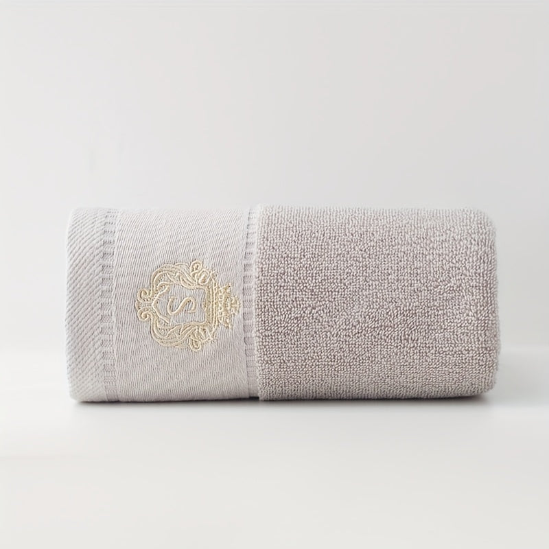 Cotton Bath Towels with Crown Embroidery 380 GSM Knit Fabric