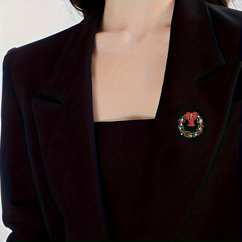 Holiday Bell Wreath Brooch Christmas Decorative Pin for Clothing Stylish Accessory