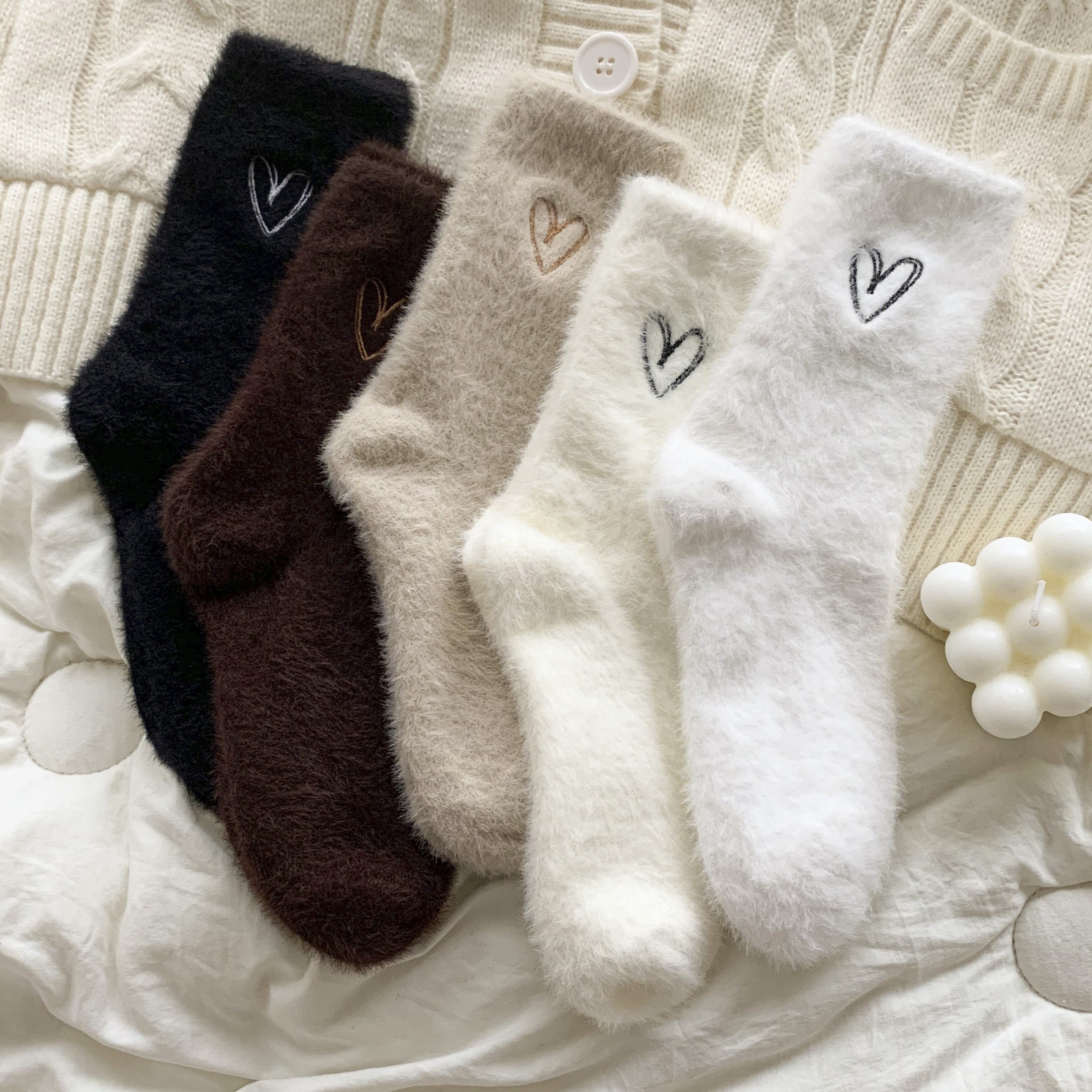 Women's Winter Socks 5 Pairs Fuzzy Plush Heart Assorted Colors