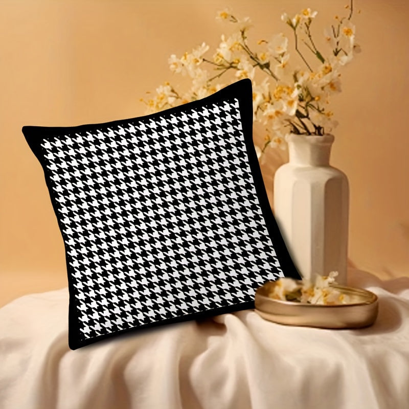 Houndstooth Throw Pillow Cover 44.96cm Square Soft Polyester Zippered