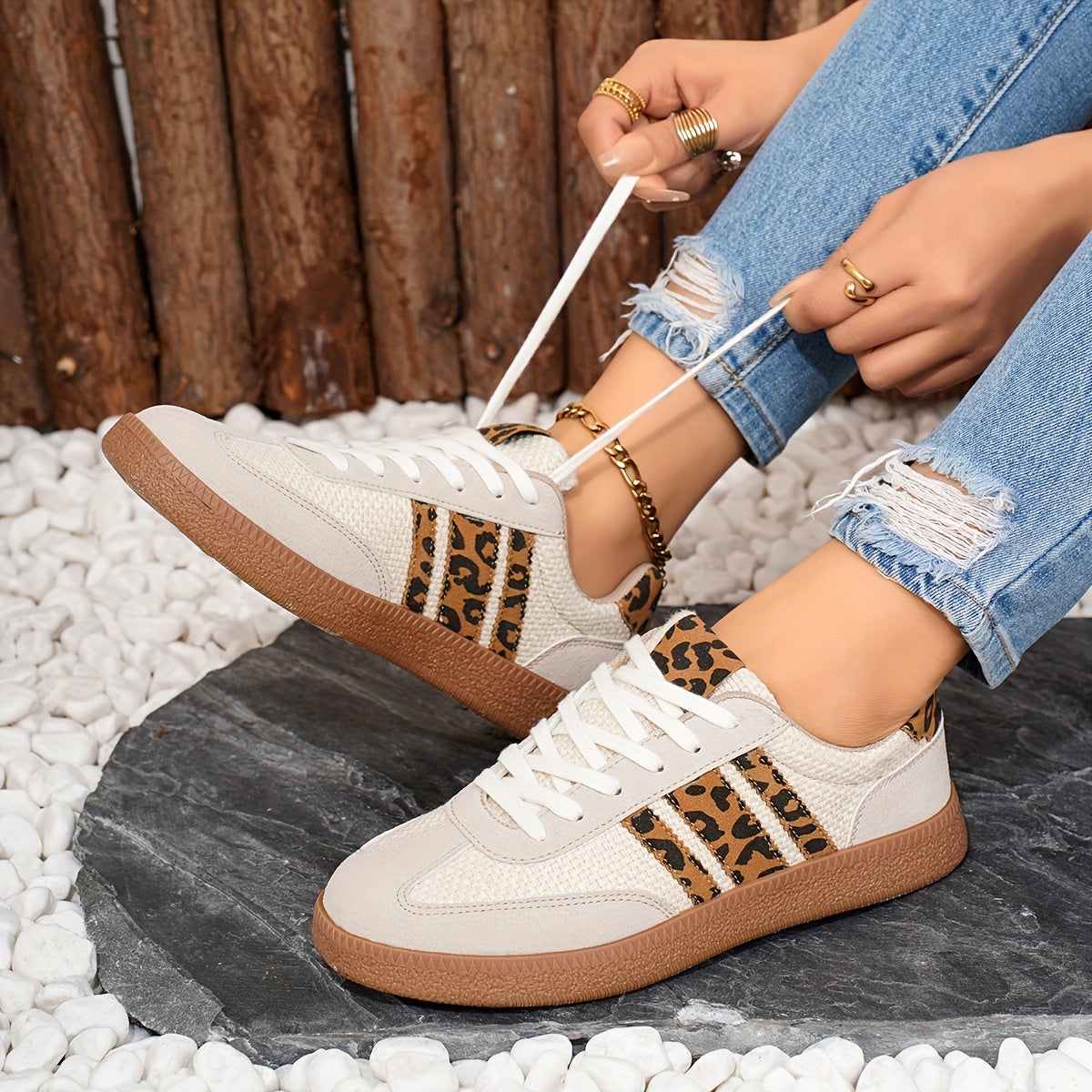 Women's Casual Sneakers Low-Top Lace-Up White Brown Fabric All-Season