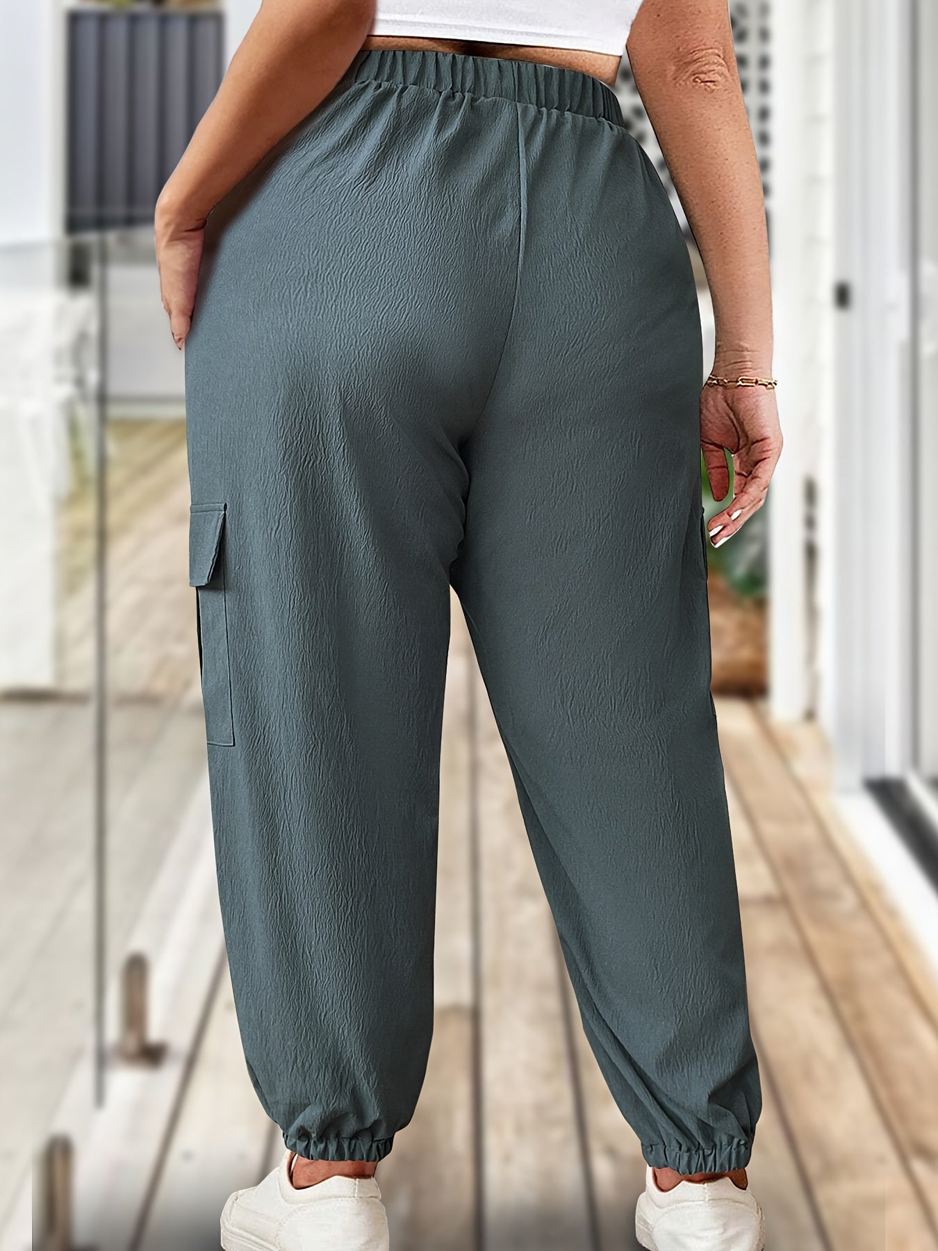Plus-Size Women's Cargo Pants Soft Non-Stretch Fabric Elastic Waist Autumn Trousers