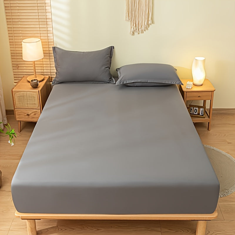 Set of 3 Breathable Cotton Bedding Set with Fitted Sheet and Pillowcases in Blue and Pink