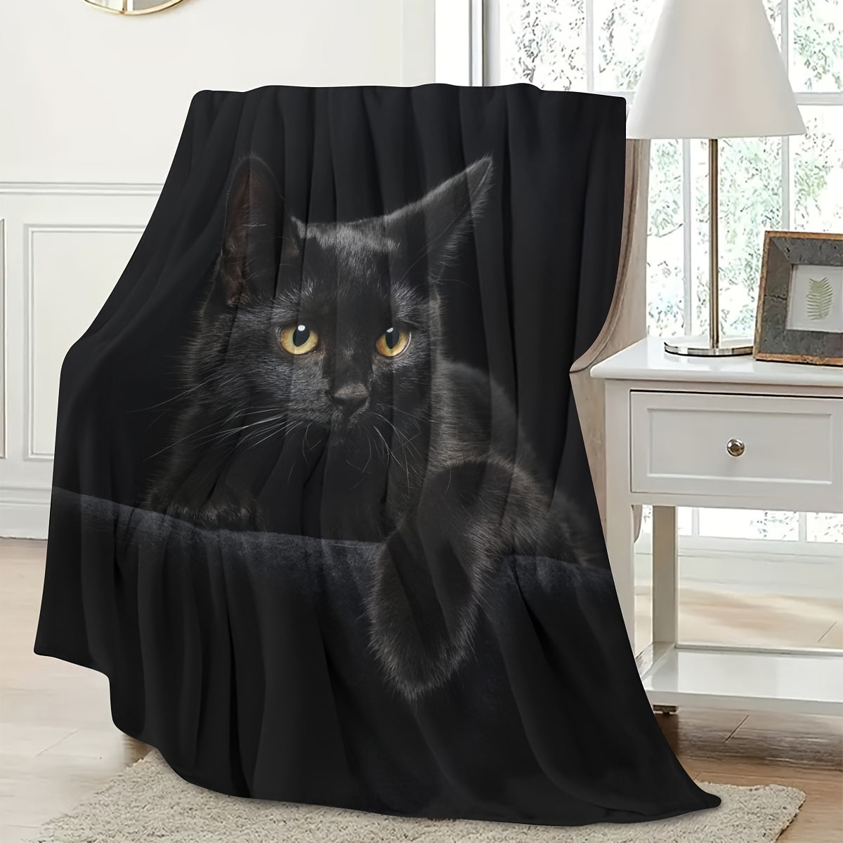 Flannel Fleece Throw Blanket with Geometric Animal Pattern for All Seasons Machine Washable Polyester