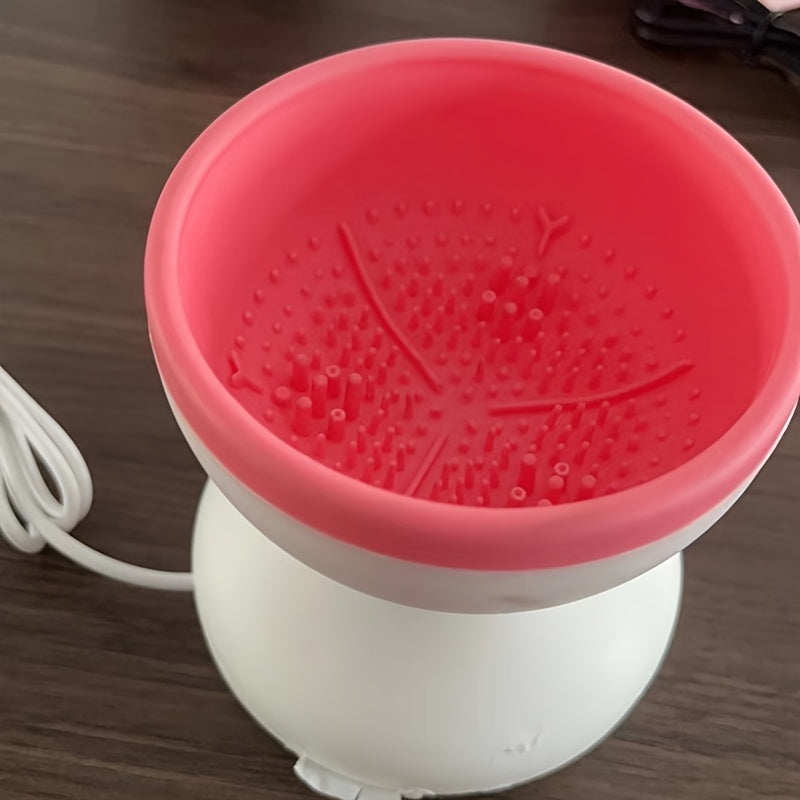 Portativ elektr makiyaj cho'tkasi tozalagichi USB quvvati yordamida suyuq asos, kontur, ko'z qovoqlari va qizarish cho'tkalari kabi barcha o'lchamdagi go'zallik makiyaj cho'tkalarini samarali ravishda tozalaydi.