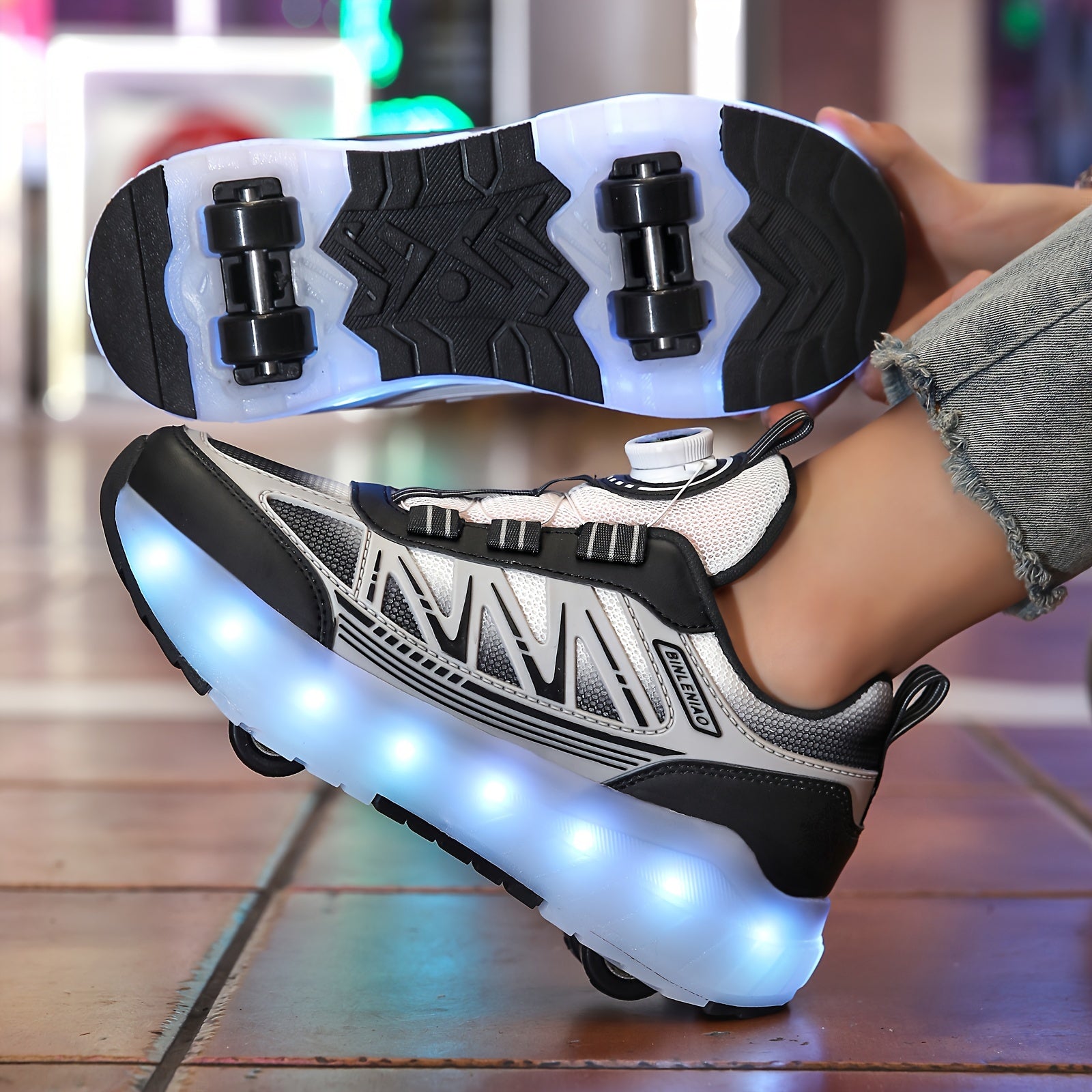 Zapatillas de skate con LED para niños, parte superior de malla, luces azules que brillan, casuales, deportivas