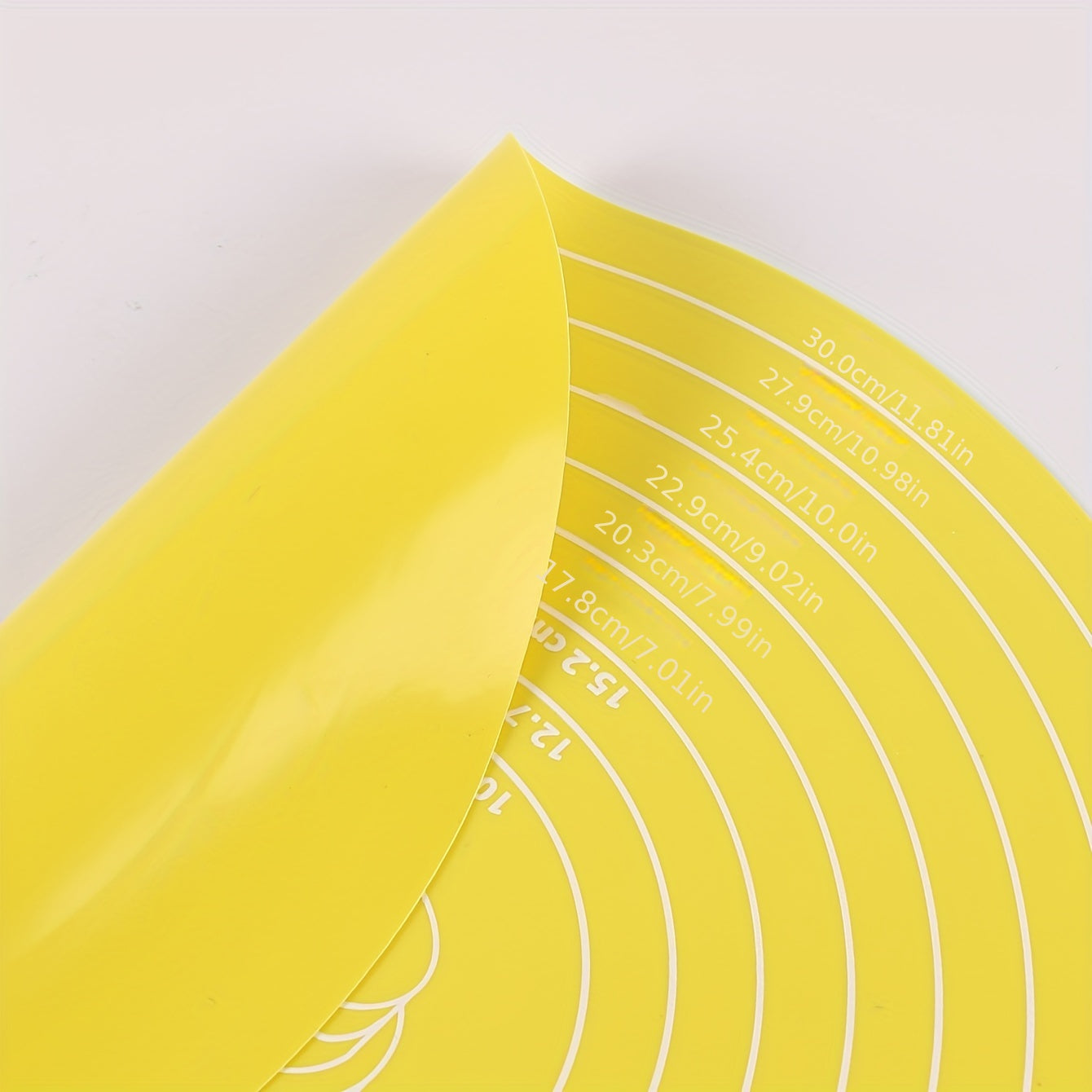 Silicone Baking Mat with Measurements for Cake Turntable Stand Non-Stick Heat Resistant