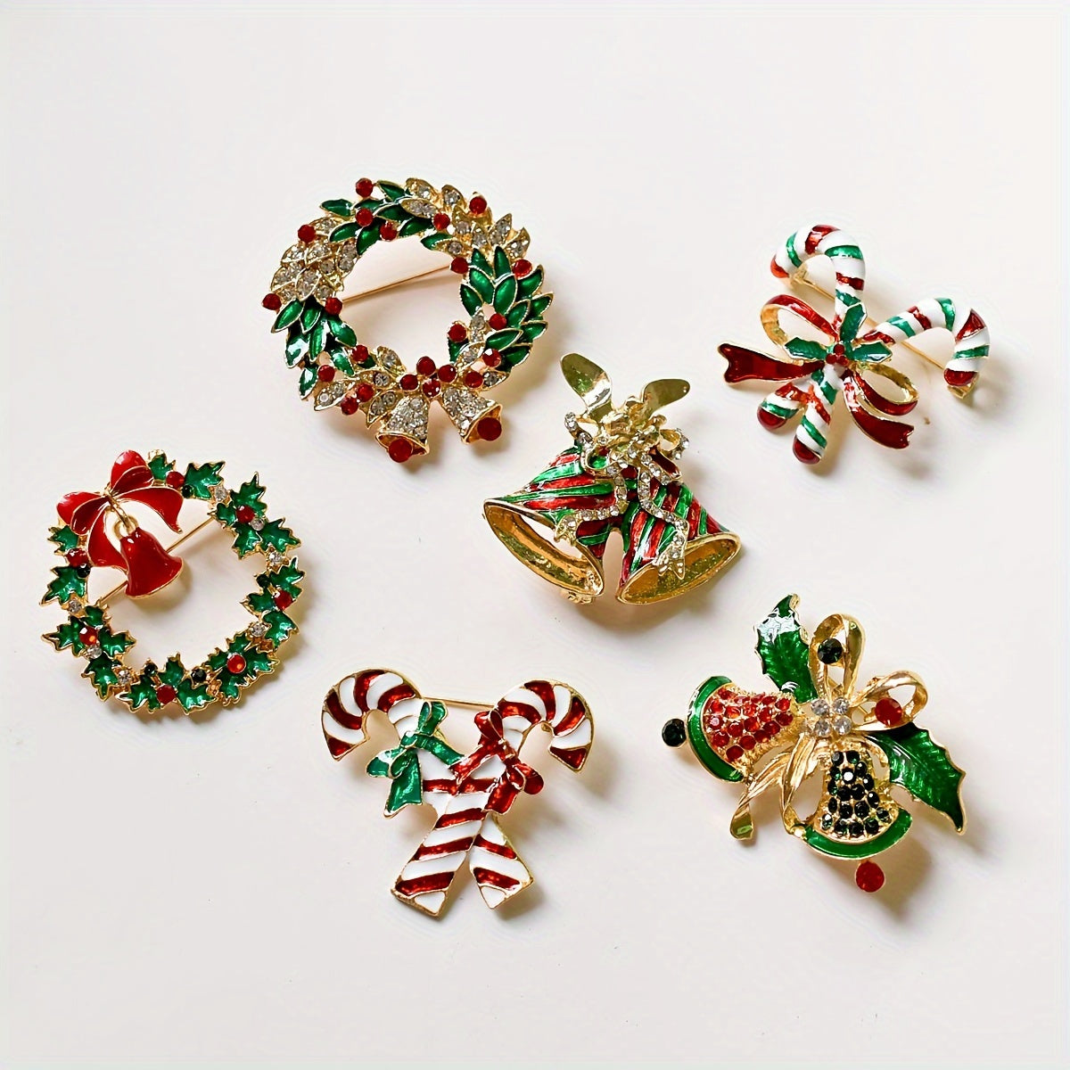 Holiday Bell Wreath Brooch Christmas Decorative Pin for Clothing Stylish Accessory