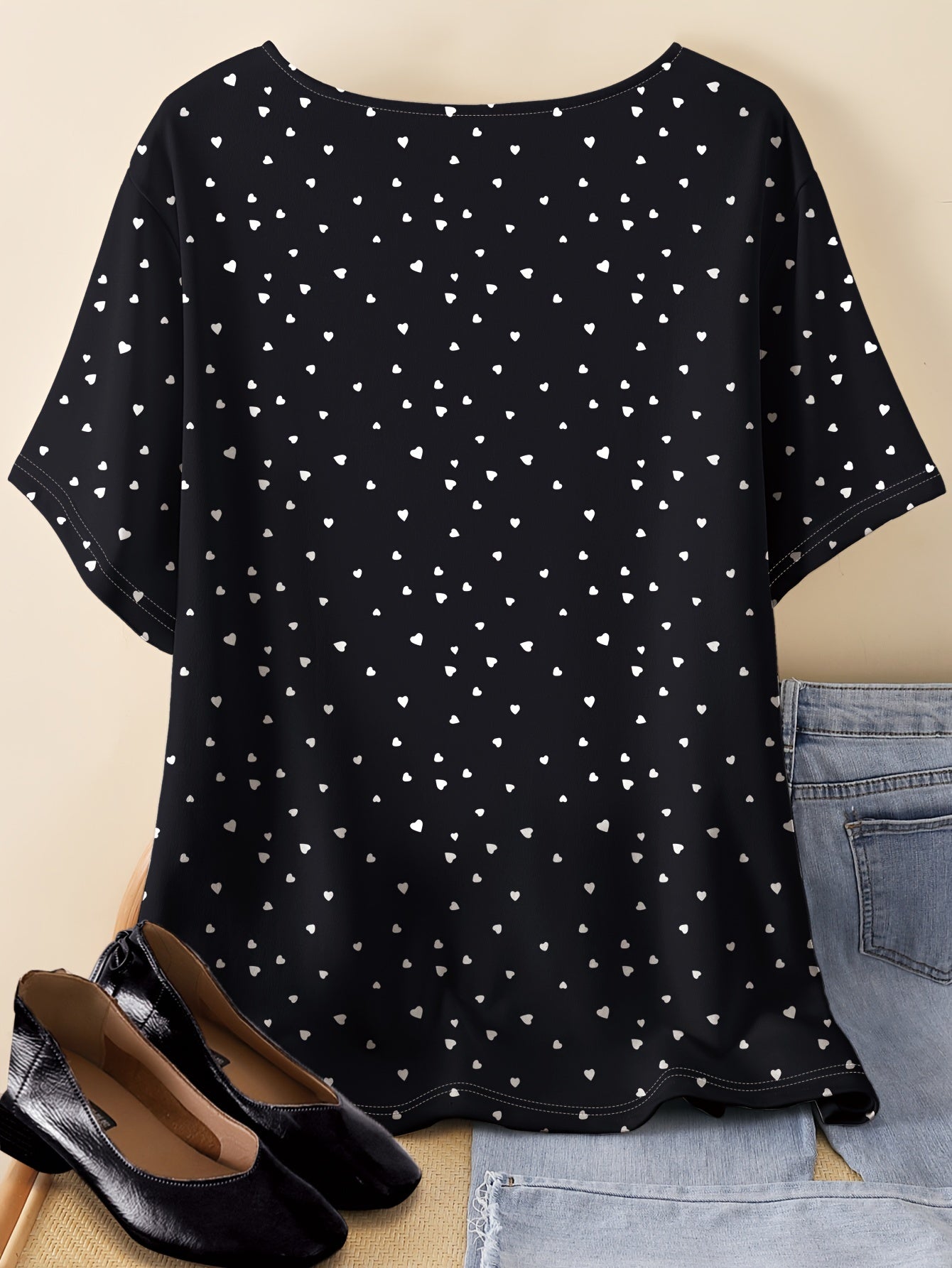 Plus Size Heart Print Casual T-Shirt for Women Polyester All Over Print