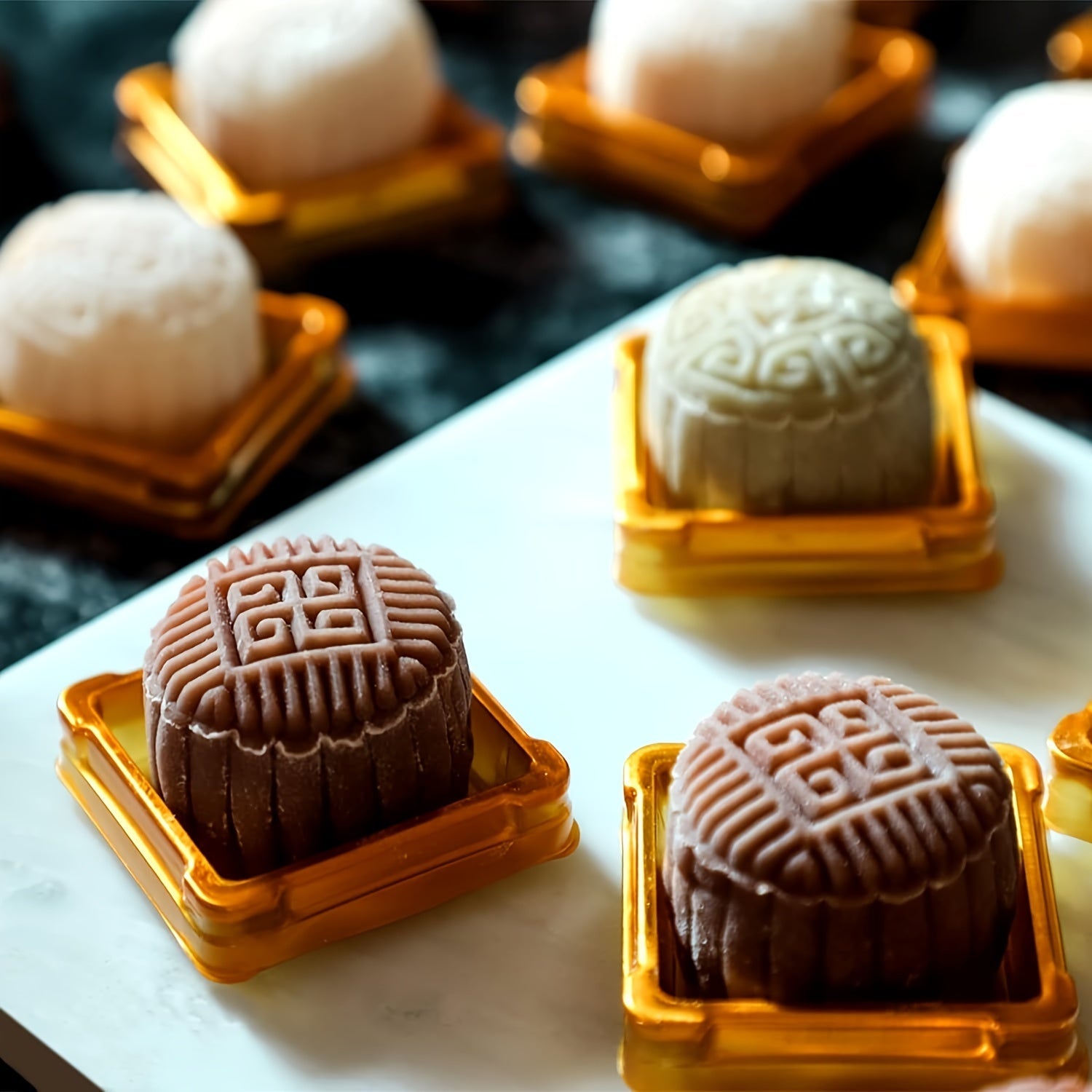 Одноразовые пластиковые контейнеры для десертов с крышками, 50 штук, для мини-капкейков и упаковки