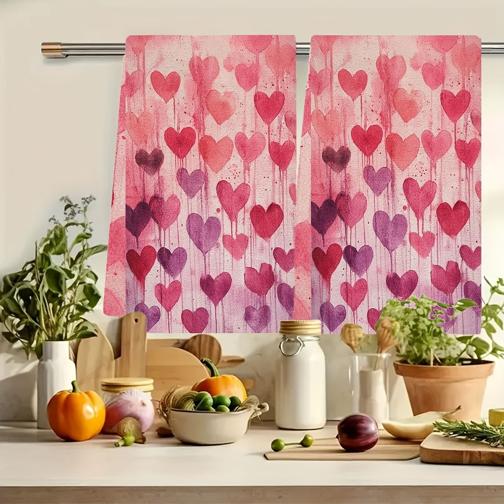 Пара из двух невероятно мягких кухонных полотенец, идеально подходящих для Дня святого Валентина, с отличной впитываемостью и легко стирающихся в машине. Каждое полотенце имеет размеры 40,64x60,96 см, что делает их идеальными для праздничного декора.