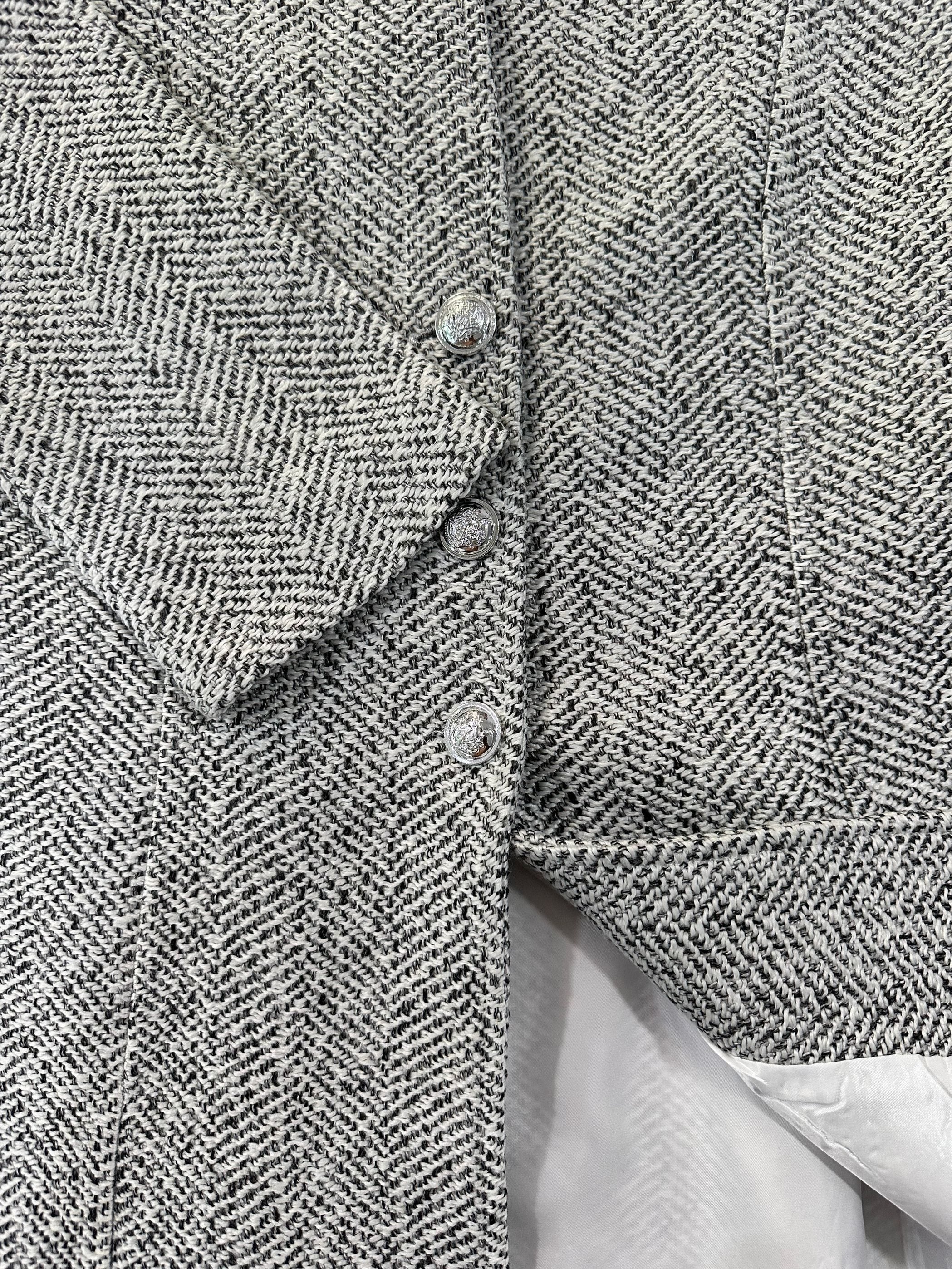 Women's Tweed Coat Mid-Length Slim Fit Button Front Long Sleeve Side Pockets Fall Winter