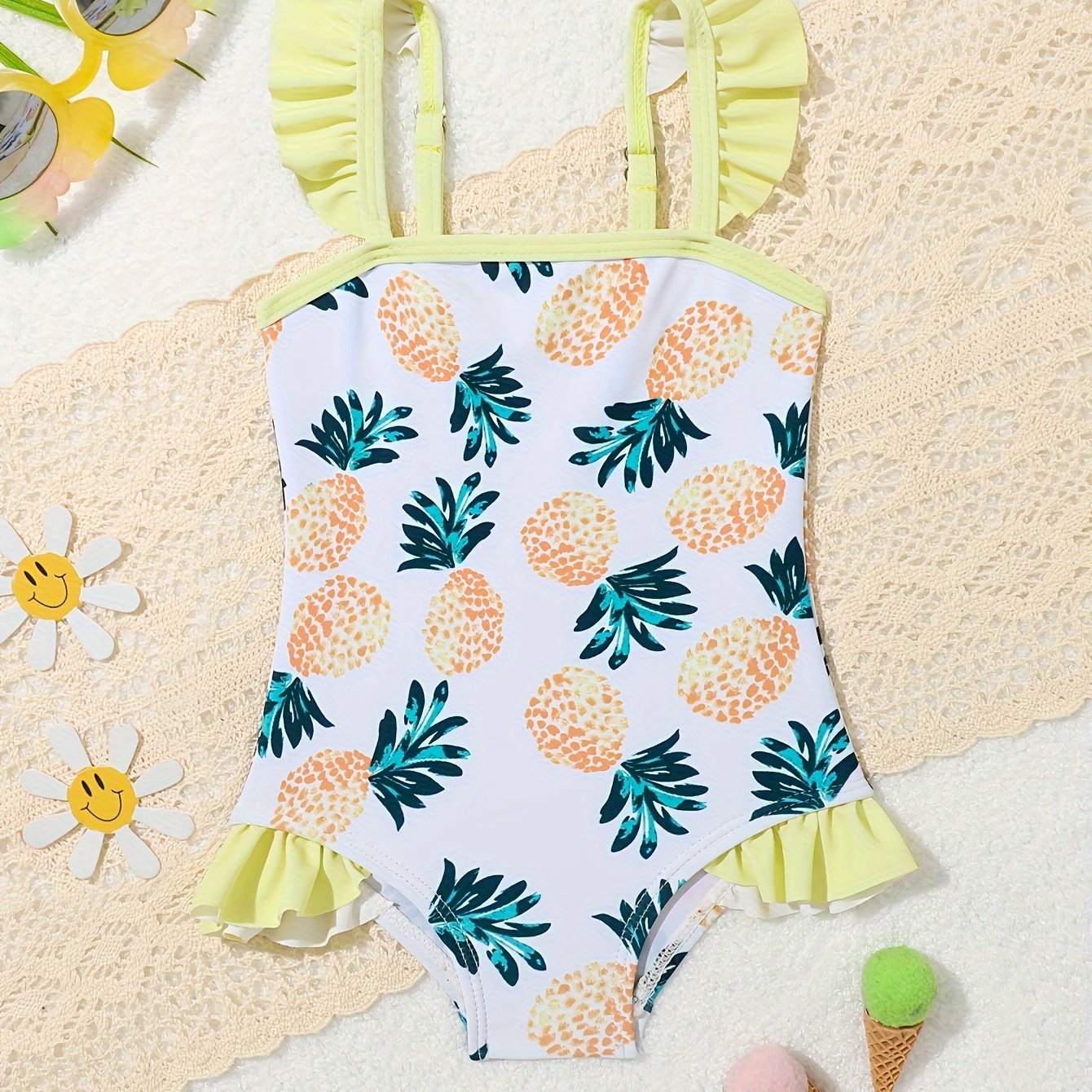 Qizlar uchun sevimli ananas naqshli bir qismli suzish kiyimi, tez quriydigan, cho'ziluvchan polyesterdan tayyorlangan, ruffle detali, bolalar uchun yelkasiz dizayn.