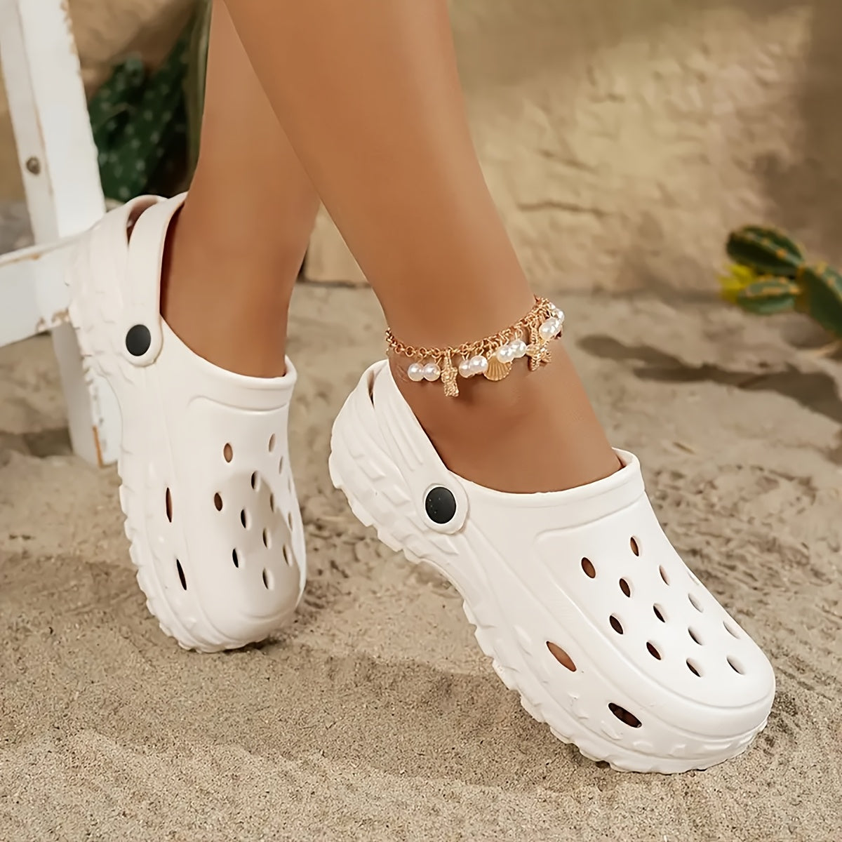 Unisex EVA Clogs Non-Slip Odor-Resistant Beach Indoor Garden Footwear