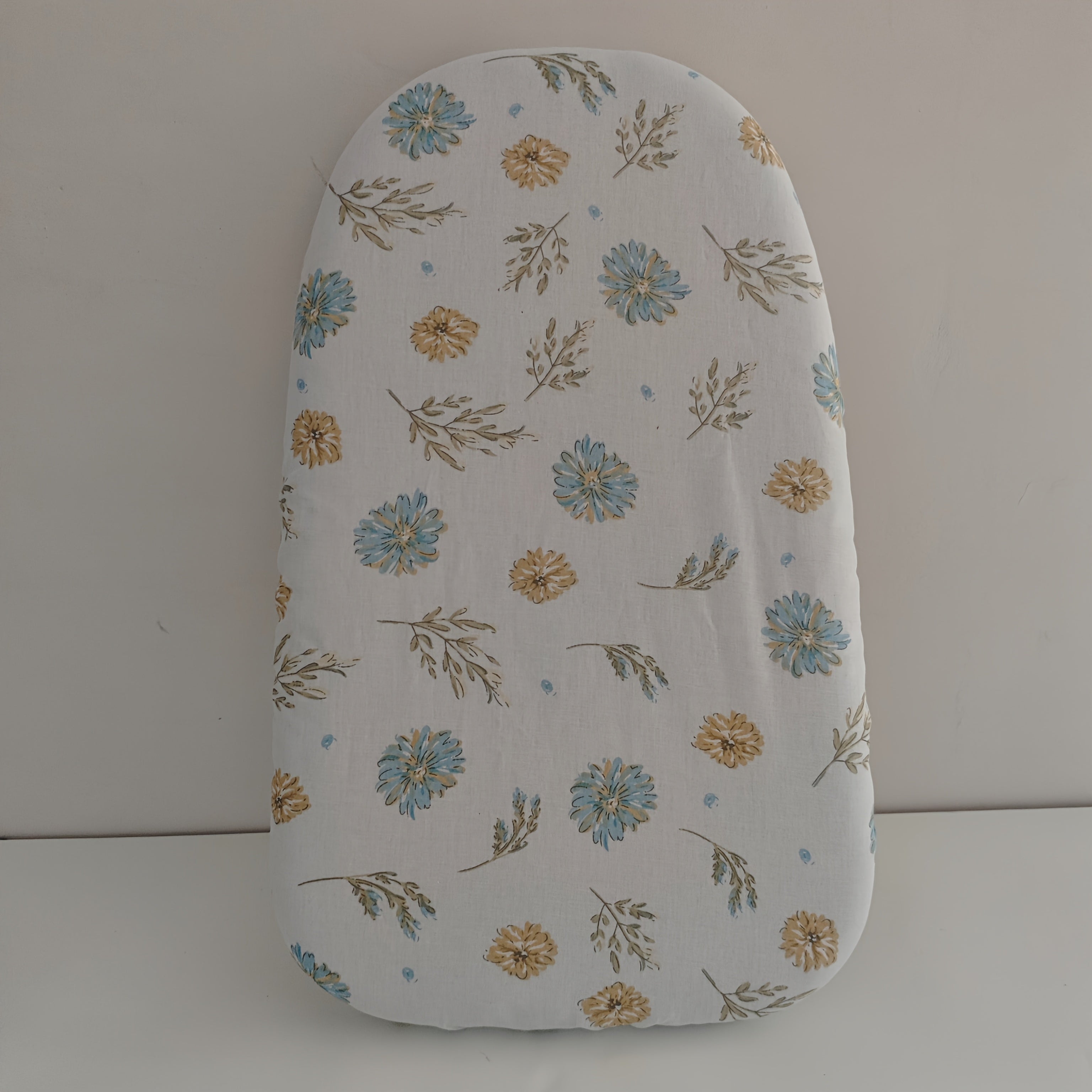 Tabla de planchar plegable compacta para camisas y trajes, portátil, de escritorio, sin electricidad