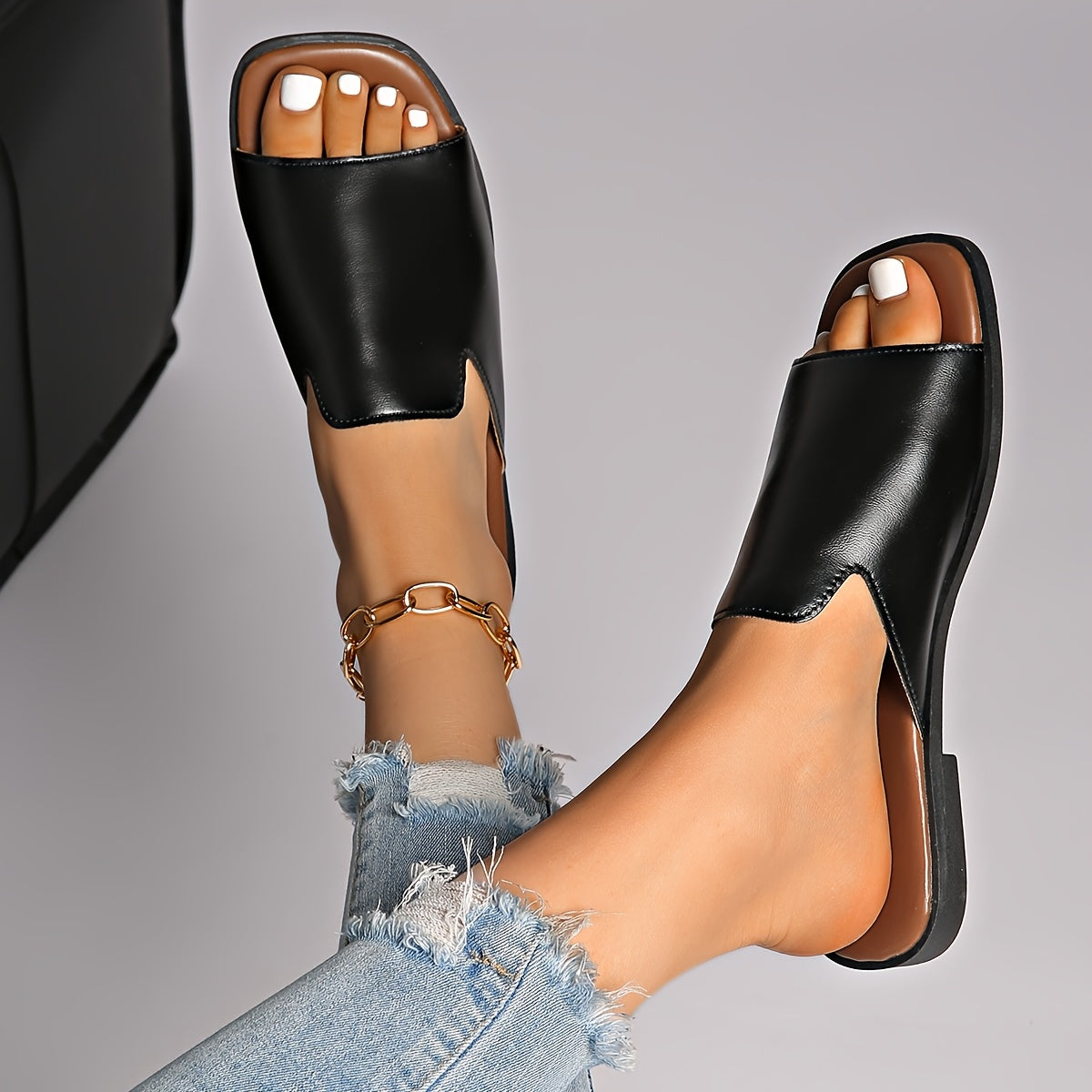 Women's Flat Sandals Slip-On Square Toe Cushioned Breathable Summer Beach Shoes