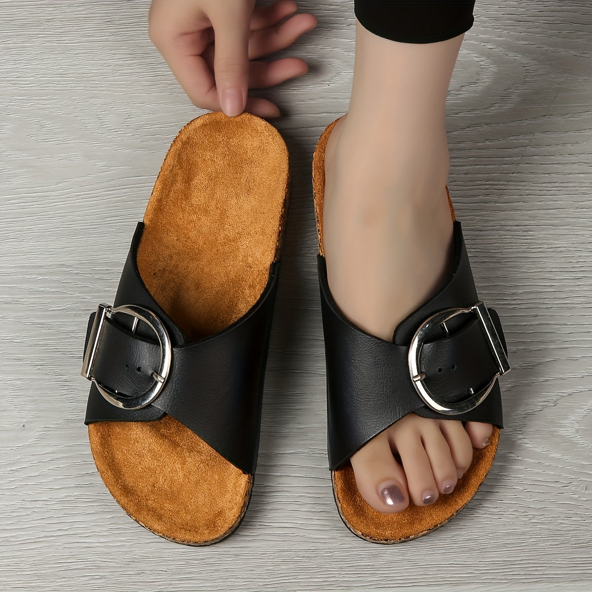 Women's Solid Color Casual Slides Lightweight Flat Buckle Summer Beach Non-slip