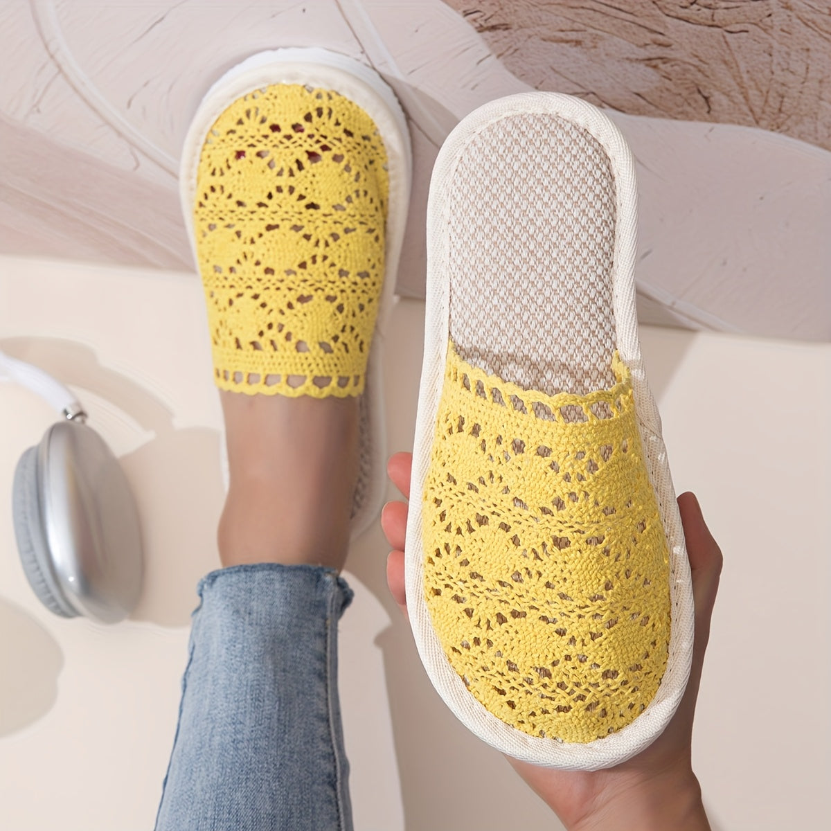 Ayollar uchun oson kiyinadigan nafas oluvchi ichki chanoq poyabzallari, yumshoq tag bilan, turli ranglarda