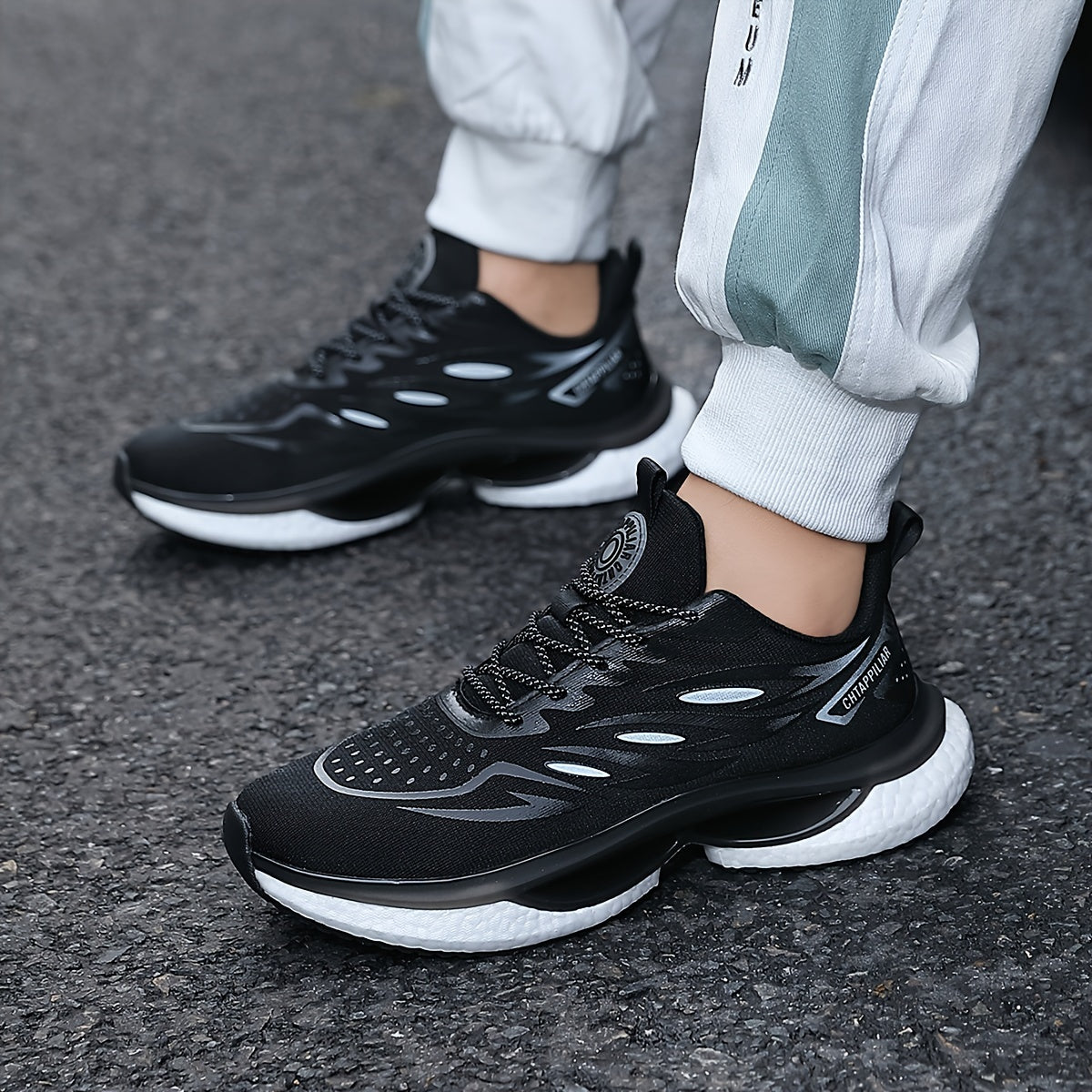 Men's Breathable Running Shoes for Outdoor Jogging Lightweight Casual Sneakers