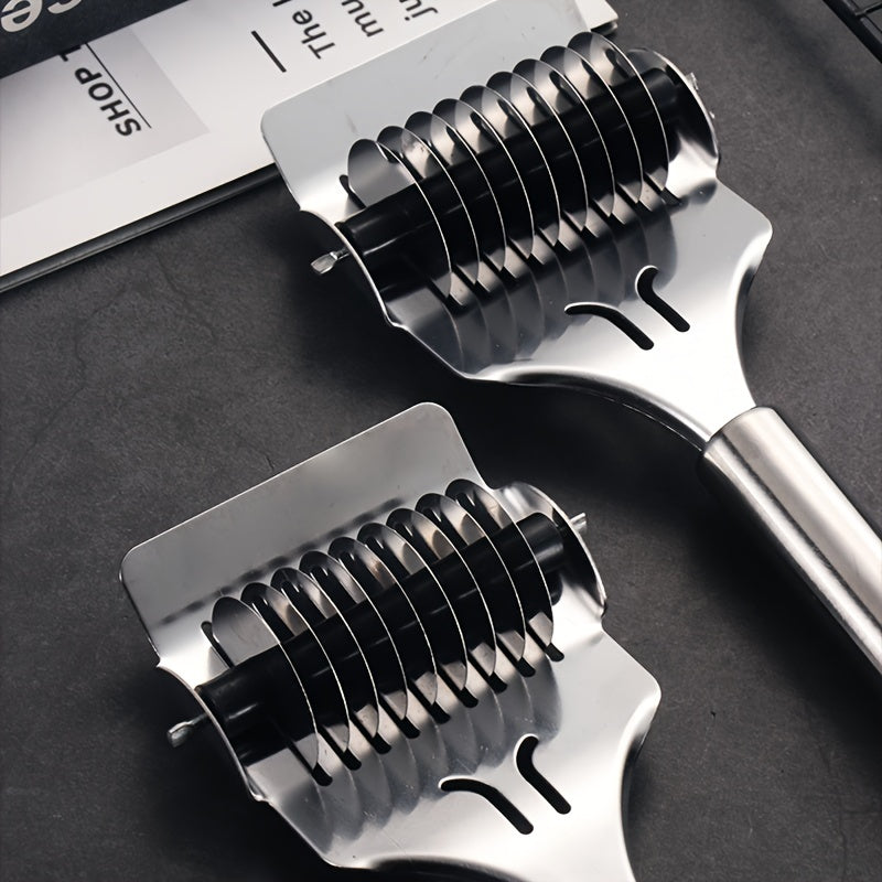 Stainless Steel Noodle Cutter Kitchen Tool Manual Roller Cutting Artifact