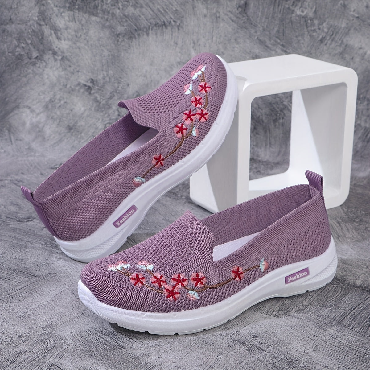 Ladies' Knitted Fabric Running Shoes with Embroidered Double-Layered Soles