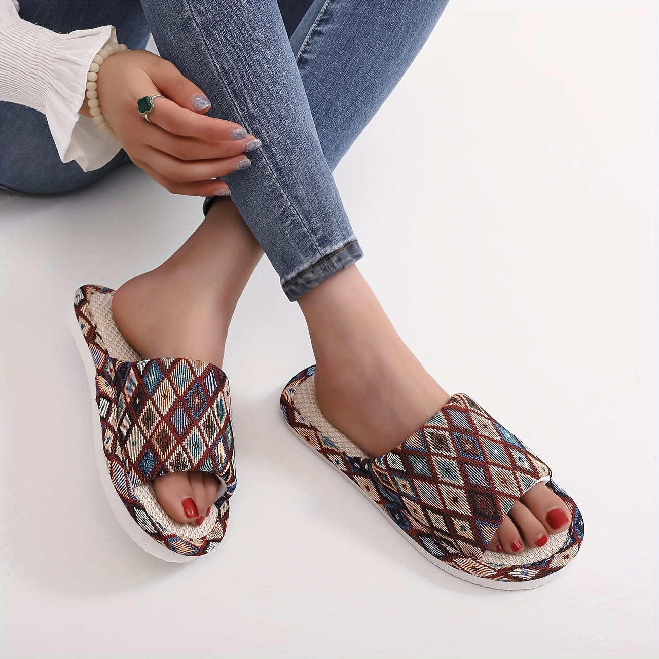 Women's Breathable Summer Slippers Non-Slip Diamond Pattern Home Use