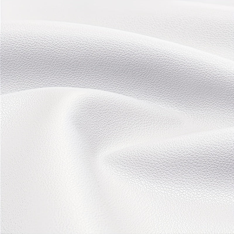 Napa charmida to'rtburchak tikuvli, krokodil tuzilishi dizayni bilan 5 o'rinli avtomobil o'rindiqlari uchun hashamatli qoplamalar. Sedanlar, SUVlar va furgonlar uchun mos keladi. Moslashuvchan bosh tayanchlari, to'liq qoplama. Qora, oq ranglarda mavjud.